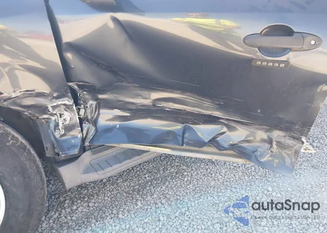 2009 Ford Escape Xlt z USA, uszkodzony, nr VIN 1FMCU03799KC98765